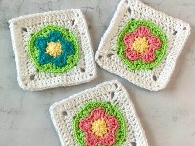 crochet FLOWER GRANNY SQUARES free pattern