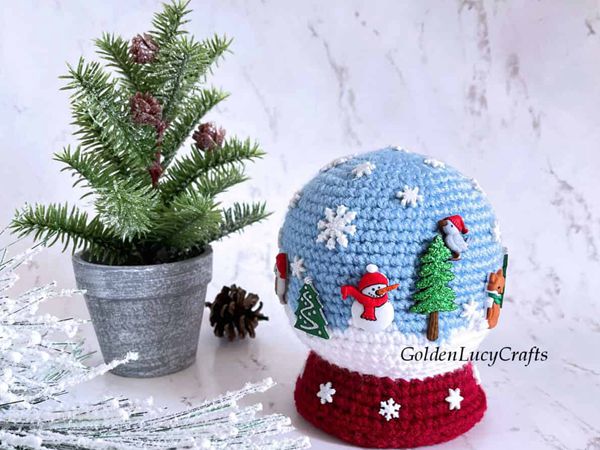 crochet Snow Globe Amigurumi free pattern