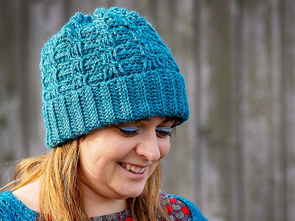 crochet Neo Mint Hat free pattern