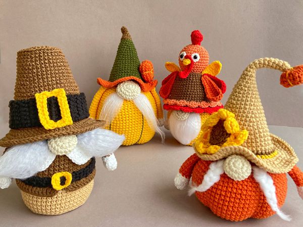 crochet Thanksgiving Day Doll easy pattern