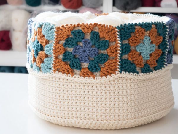 crochet GRANNY SQUARE BASKET free pattern