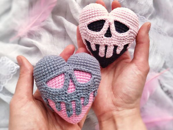 crochet Poisoned Heart easy pattern