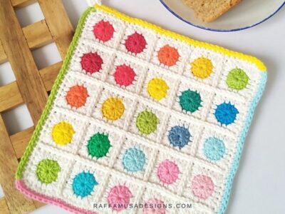 crochet Scrappy Dots Potholder free pattern