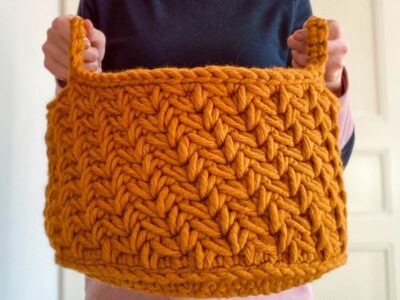 crochet Chunky Crochet Basket free pattern