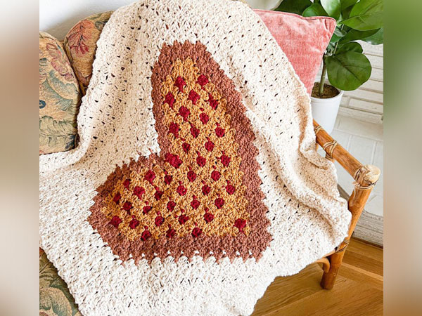 crochet Pizza My Heart Blanket free pattern