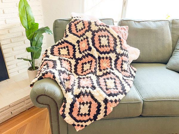 crochet Savannah Quilt C2C Blanket free pattern