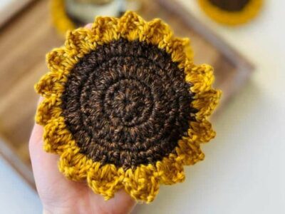 crochet Sunflower Coaster free pattern