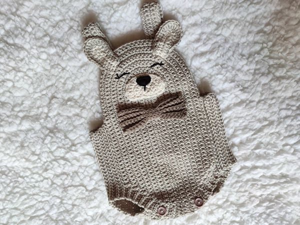 crochet Bunny Romper easy pattern