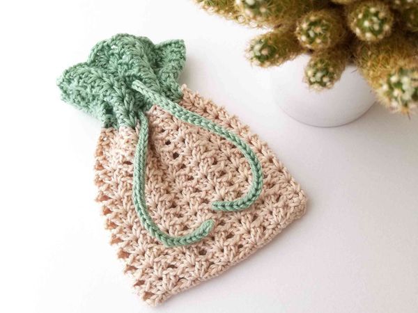 crochet Drawstring Bag Iris free pattern