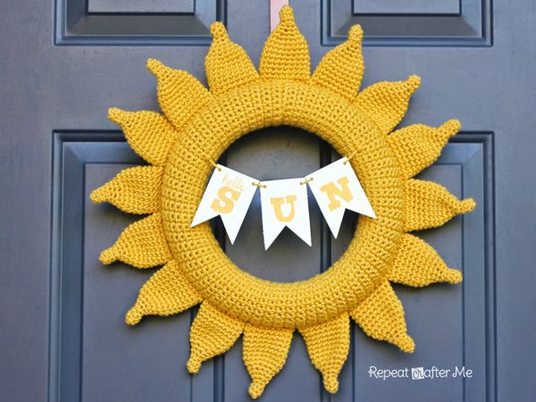 crochet Summer Sun Wreath free pattern