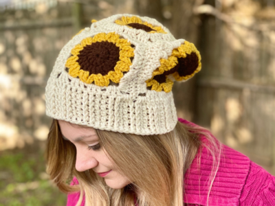 crochet Sunflower Slouchy Hat free pattern