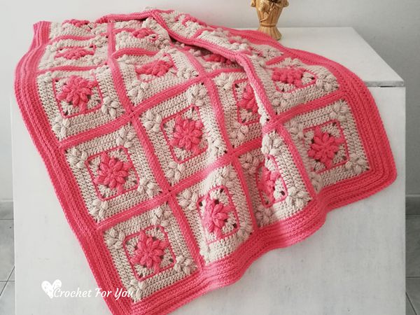 crochet Floral Garden Granny Square Blanket free pattern
