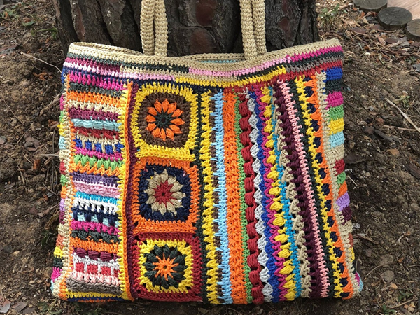 crochet Colorful Harmony Bag easy pattern