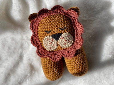 crochet Lion Toy free pattern