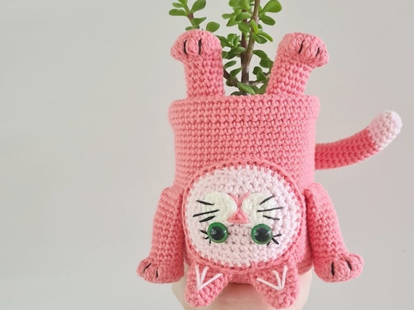 crochet Pot Plant Pet Kitty Cat easy pattern