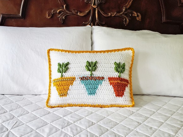 crochet Happy Little Plant Pillow free pattern