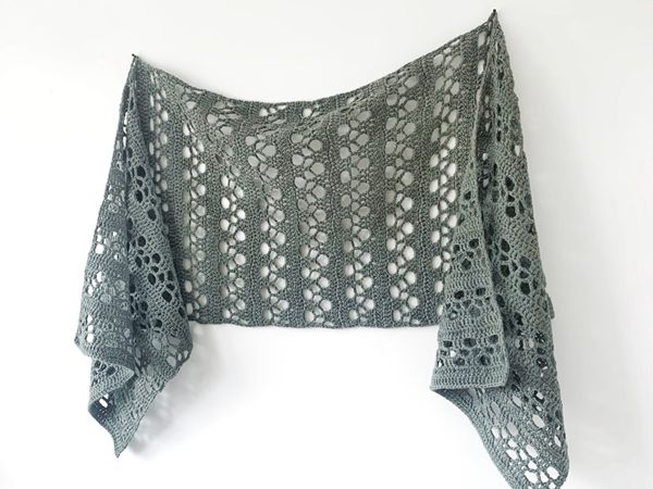 crochet Switchback Sideways Shawl free pattern
