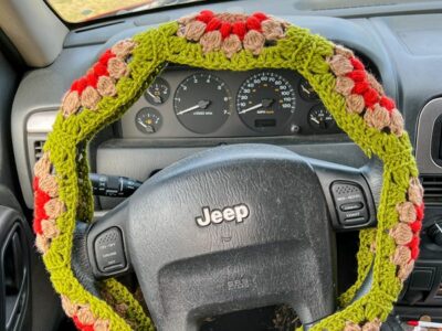 crochet Retro Steering Wheel Cover free pattern