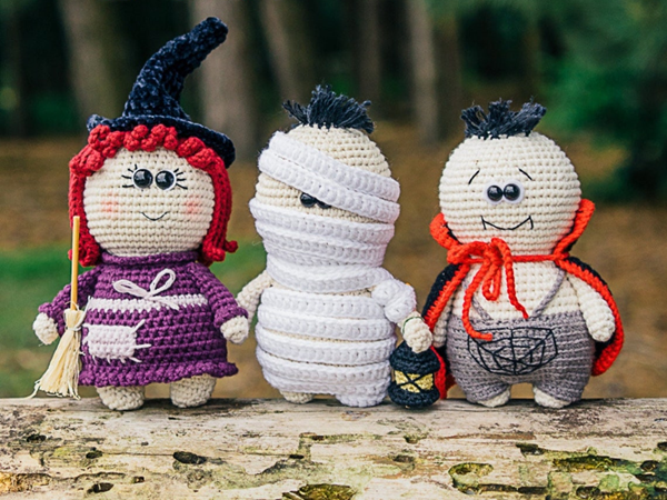crochet Vampire Witch Mummy easy pattern