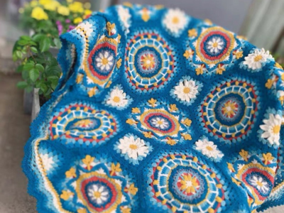 crochet Boho Floral Blanket easy pattern